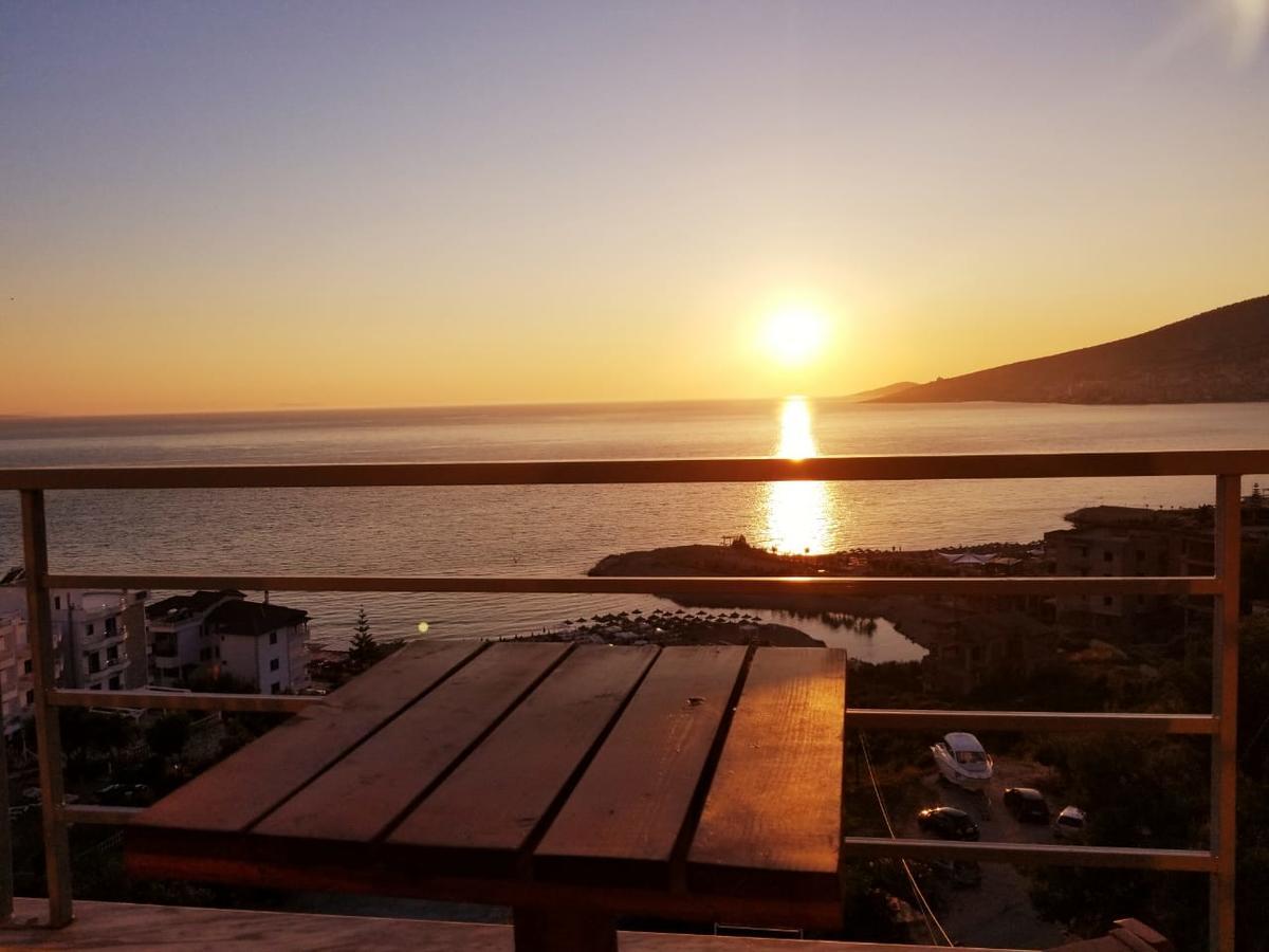 Sunrise Hotel Саранда Экстерьер фото
